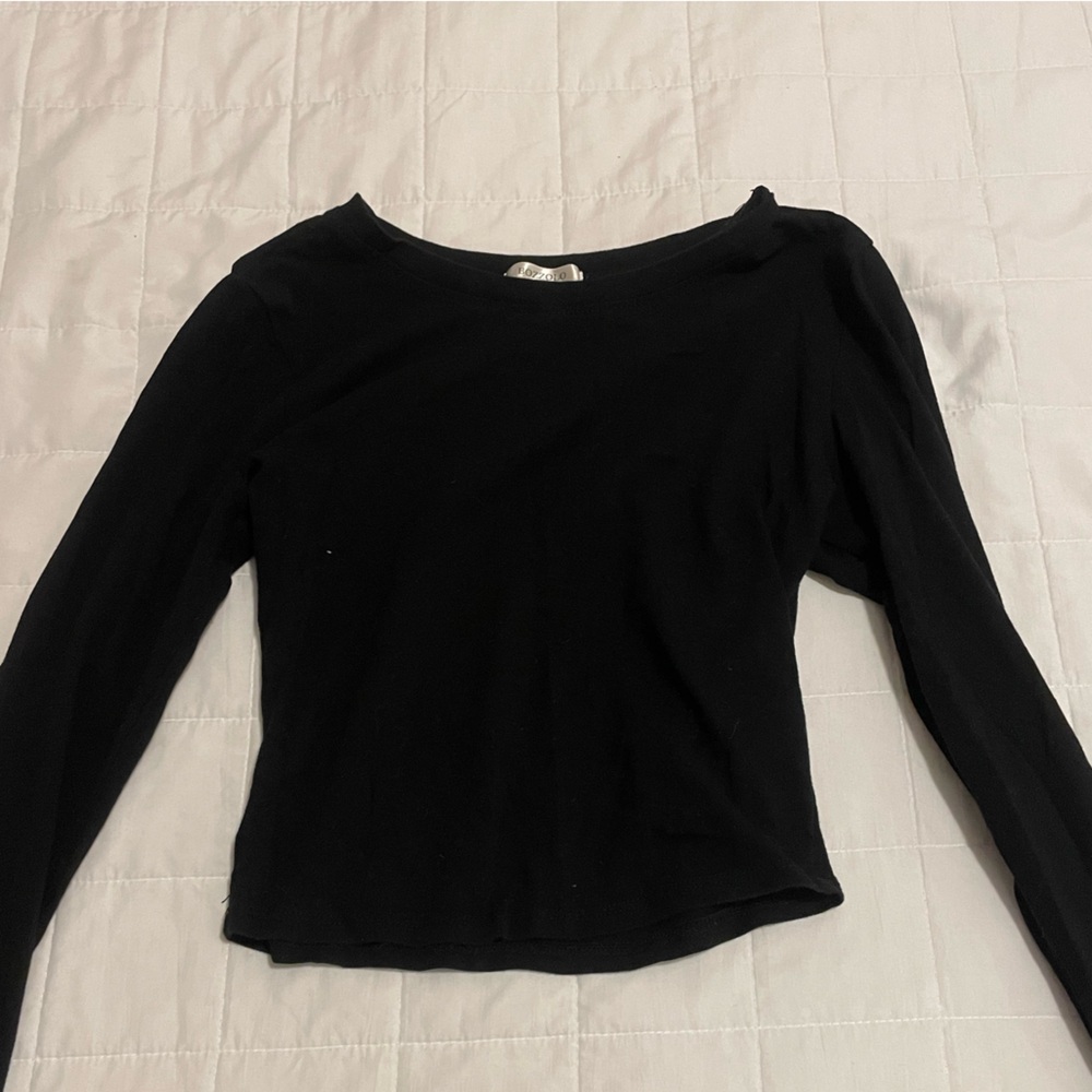 Bozzolo Classic Black Long Sleeve Crop Top